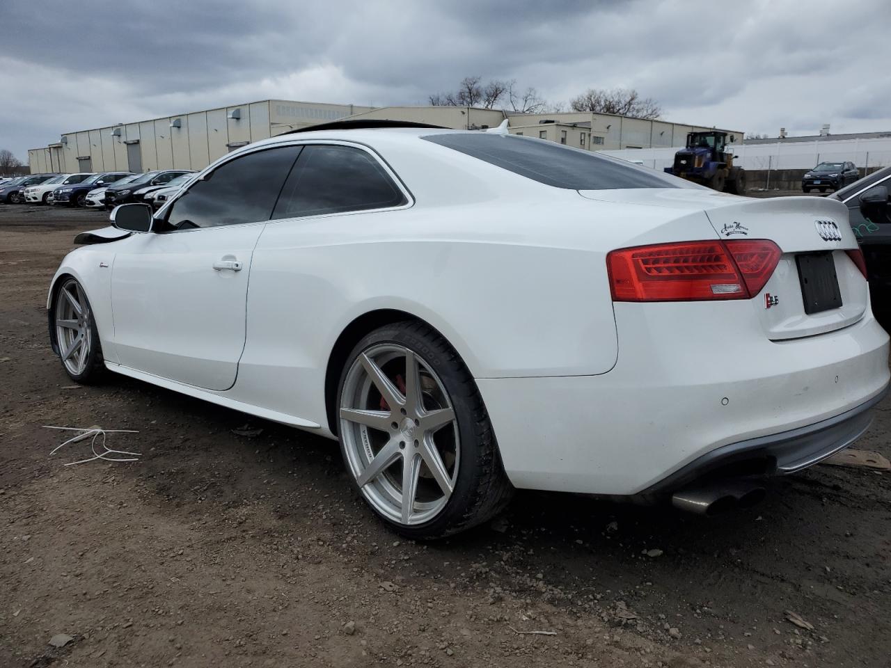 Photo 1 VIN: WAUVGAFR8DA022175 - AUDI RS5 