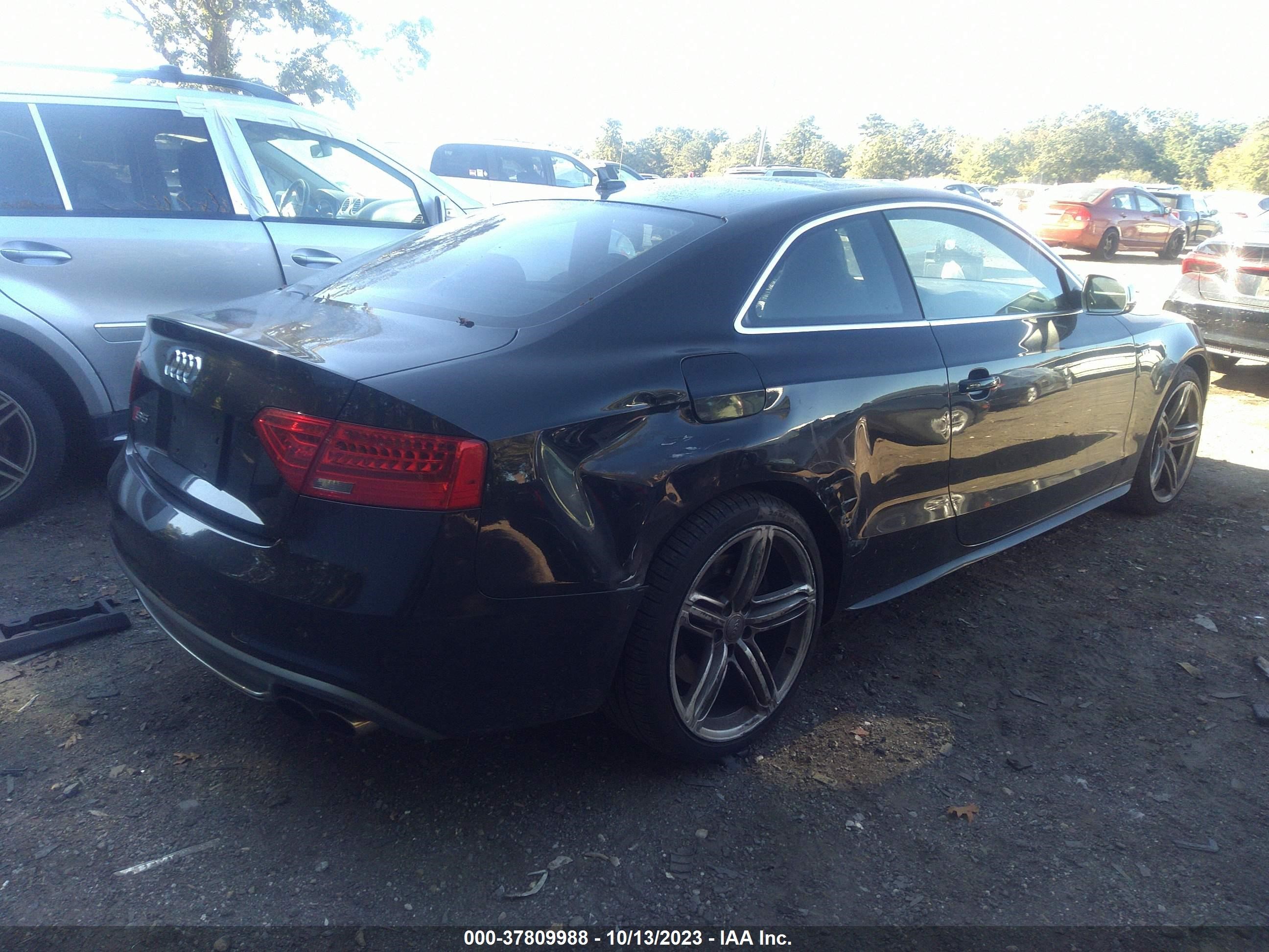 Photo 3 VIN: WAUVGAFRXDA002154 - AUDI S5 