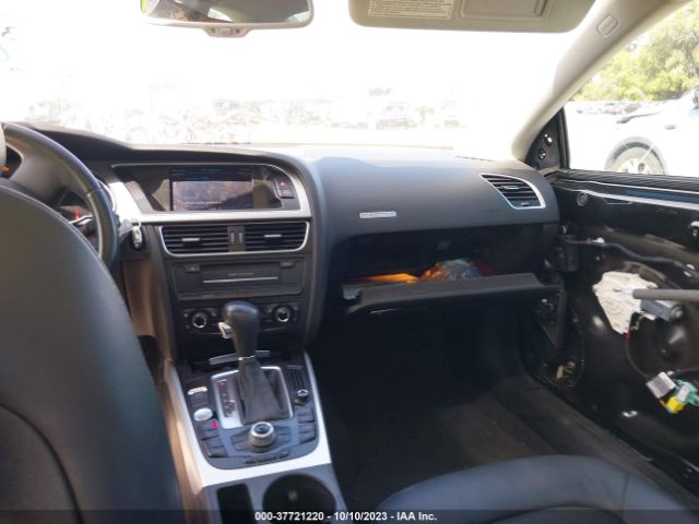 Photo 4 VIN: WAUVKAFR3AA008856 - AUDI A5 