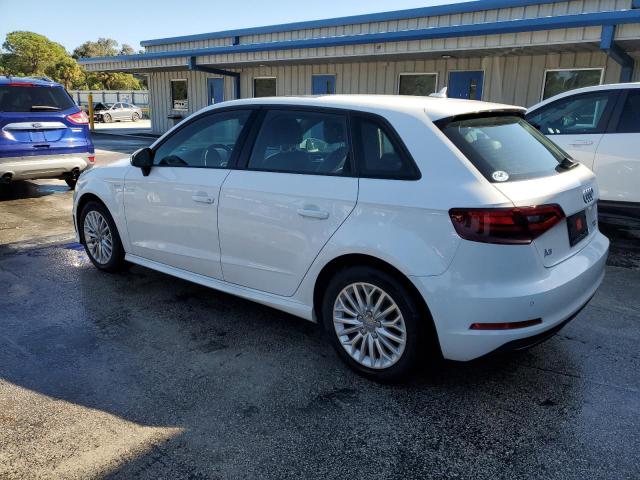 Photo 1 VIN: WAUVPBFFXGA142513 - AUDI A3 