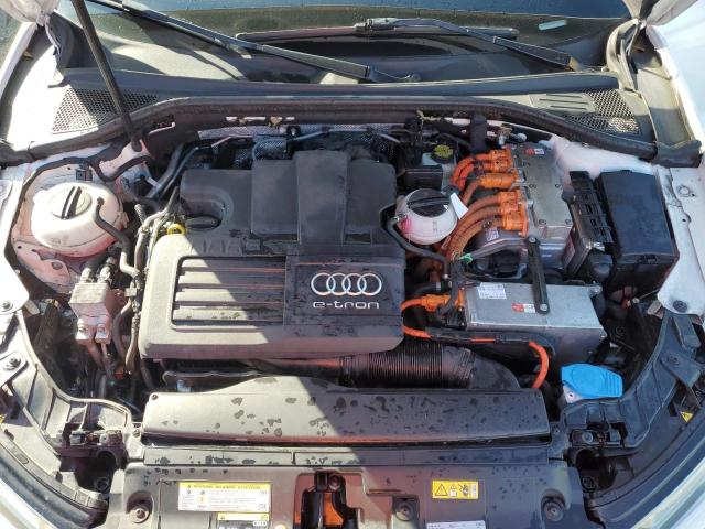 Photo 10 VIN: WAUVPBFFXGA142513 - AUDI A3 