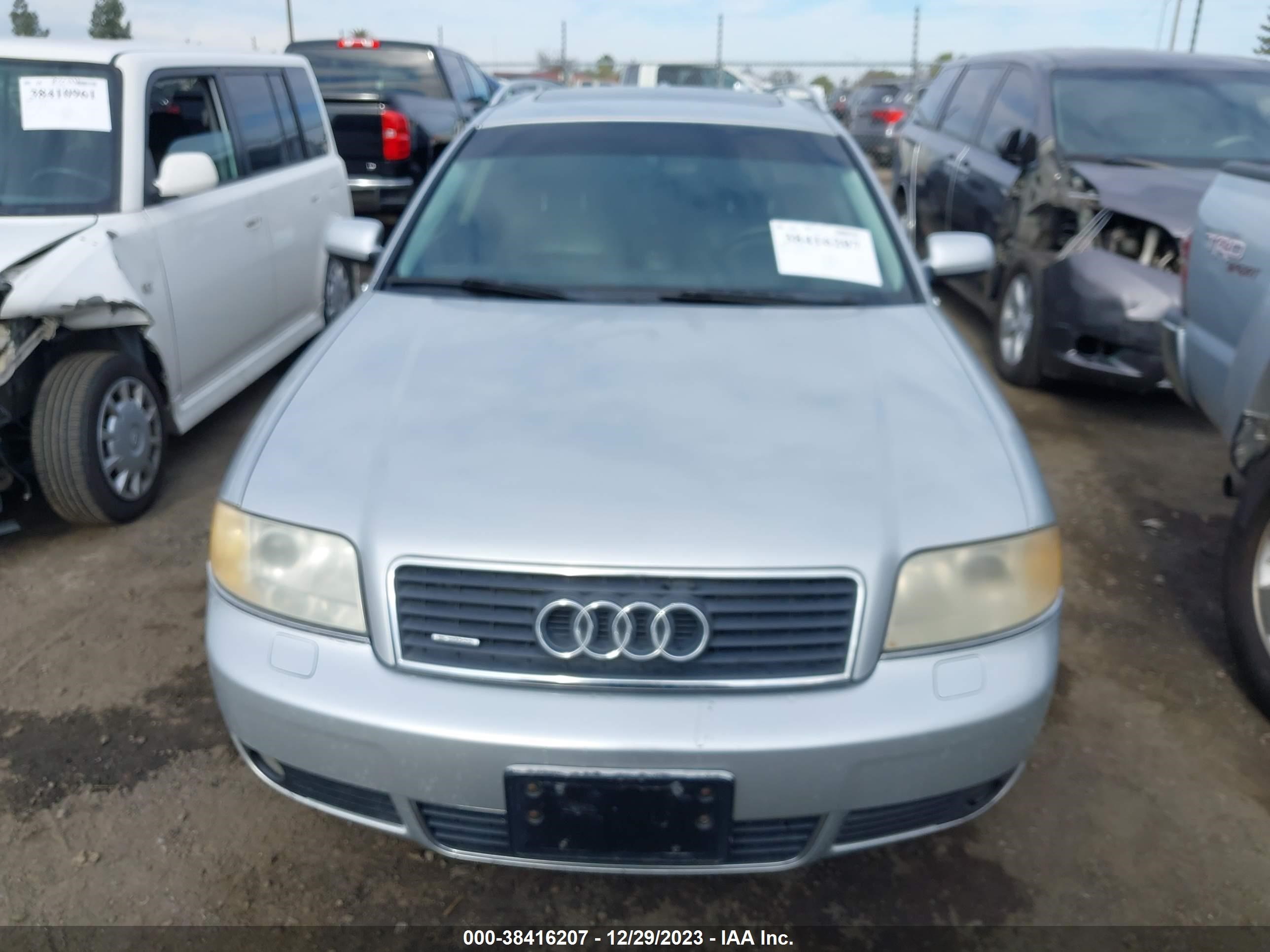 Photo 11 VIN: WAUVT64B24N092651 - AUDI A6 