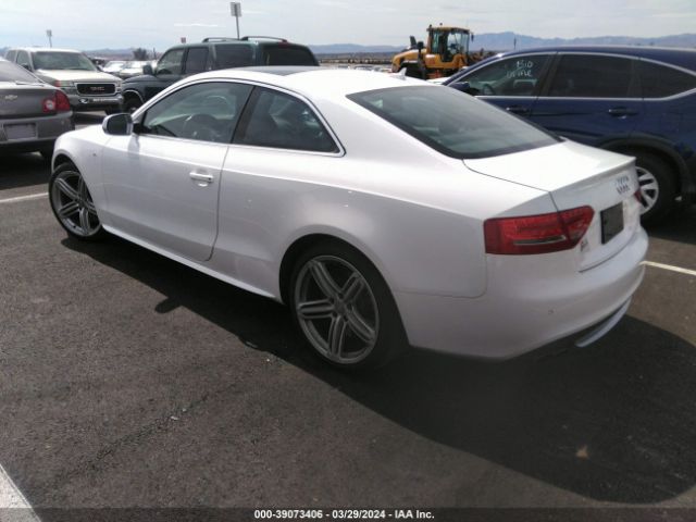 Photo 2 VIN: WAUVVAFR0BA072569 - AUDI S5 