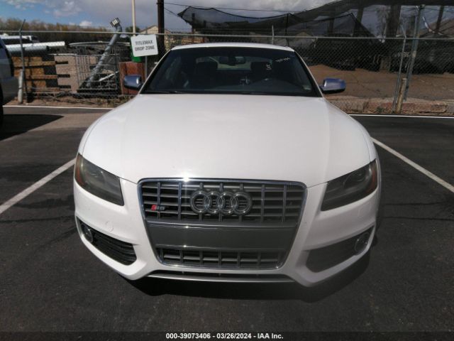 Photo 5 VIN: WAUVVAFR0BA072569 - AUDI S5 