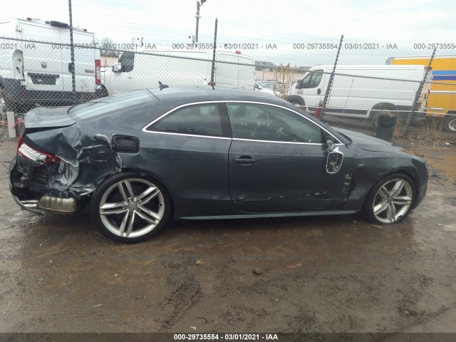 Photo 5 VIN: WAUVVAFR6AA006526 - AUDI S5 