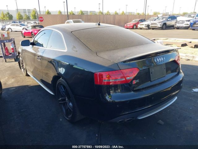 Photo 2 VIN: WAUVVAFR6BA015003 - AUDI S5 