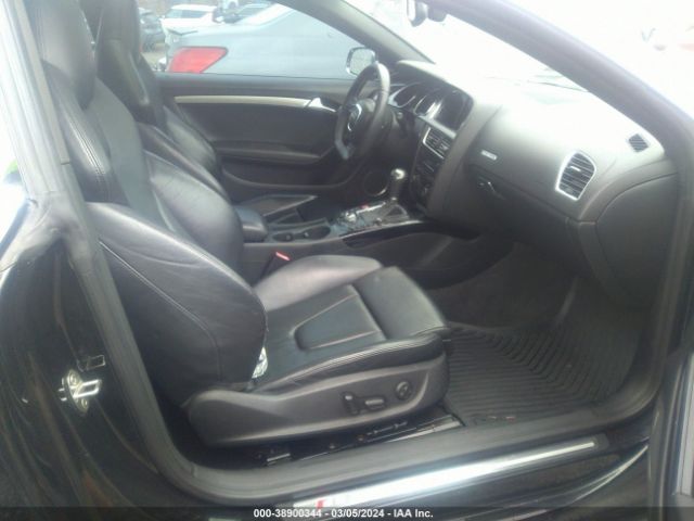 Photo 4 VIN: WAUVVAFR8AA032822 - AUDI S5 