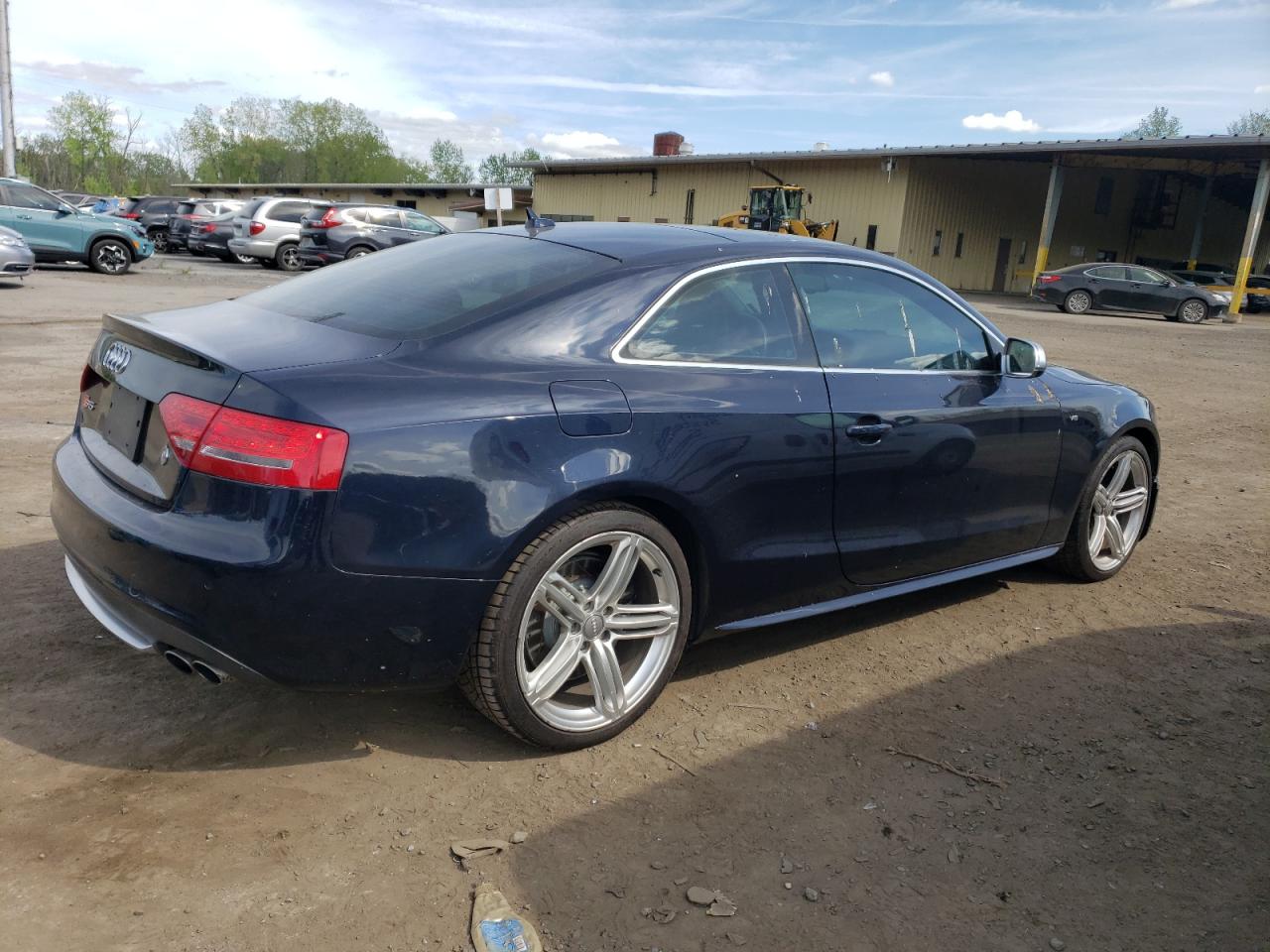 Photo 2 VIN: WAUVVAFR9BA046956 - AUDI RS5 