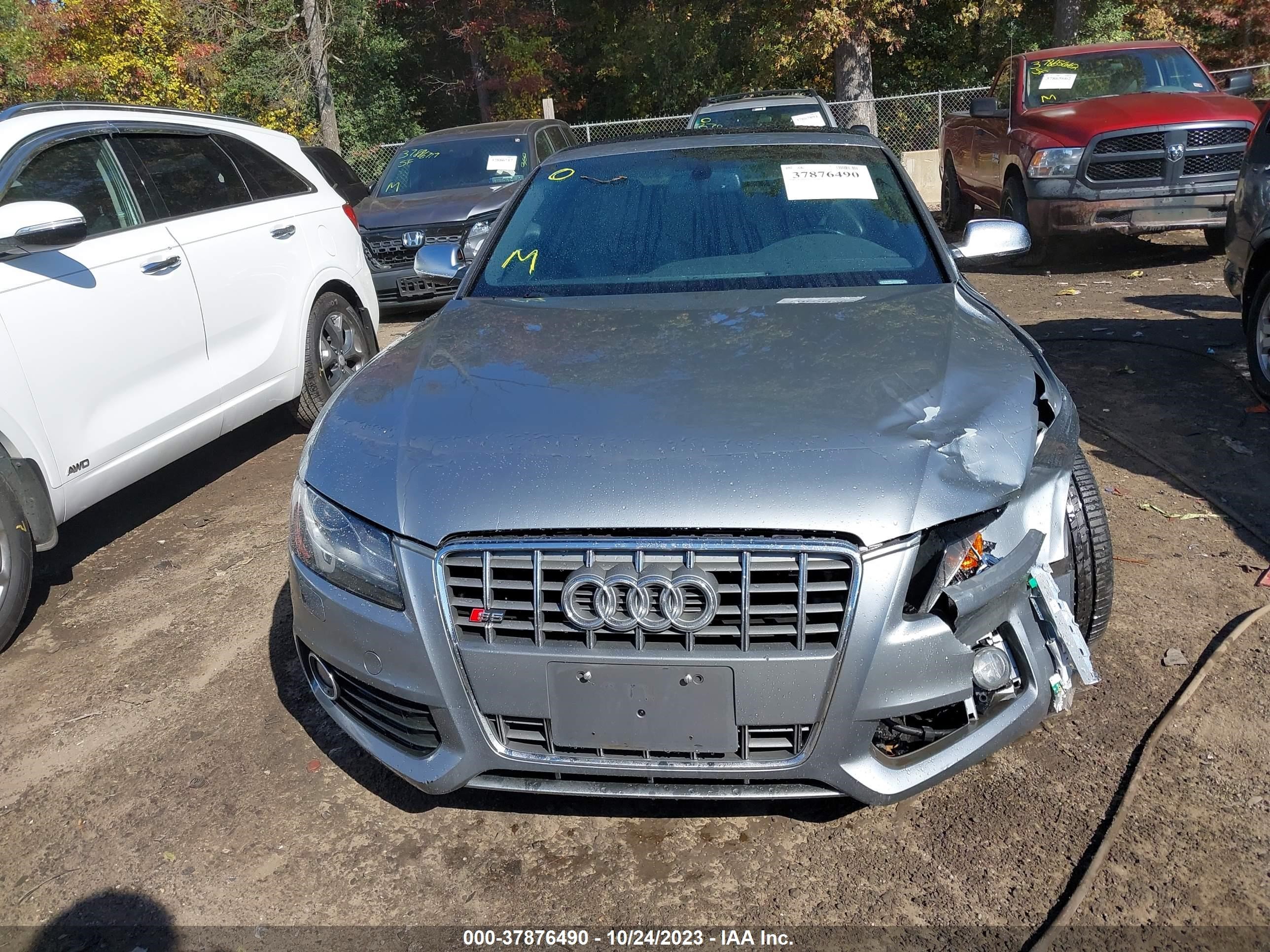 Photo 11 VIN: WAUVVAFRXAA004231 - AUDI S5 