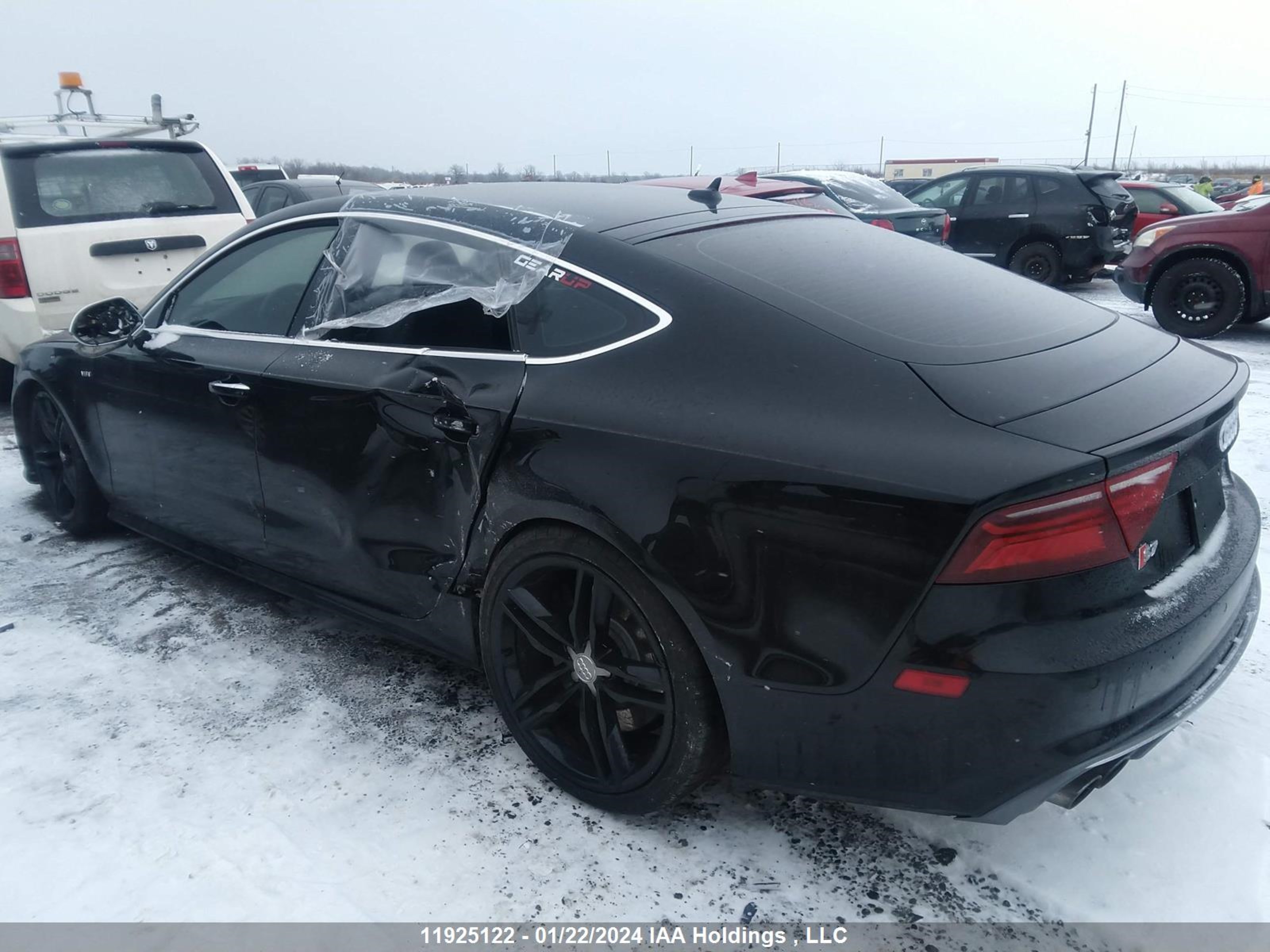 Photo 2 VIN: WAUW2AFC1GN174231 - AUDI S7 