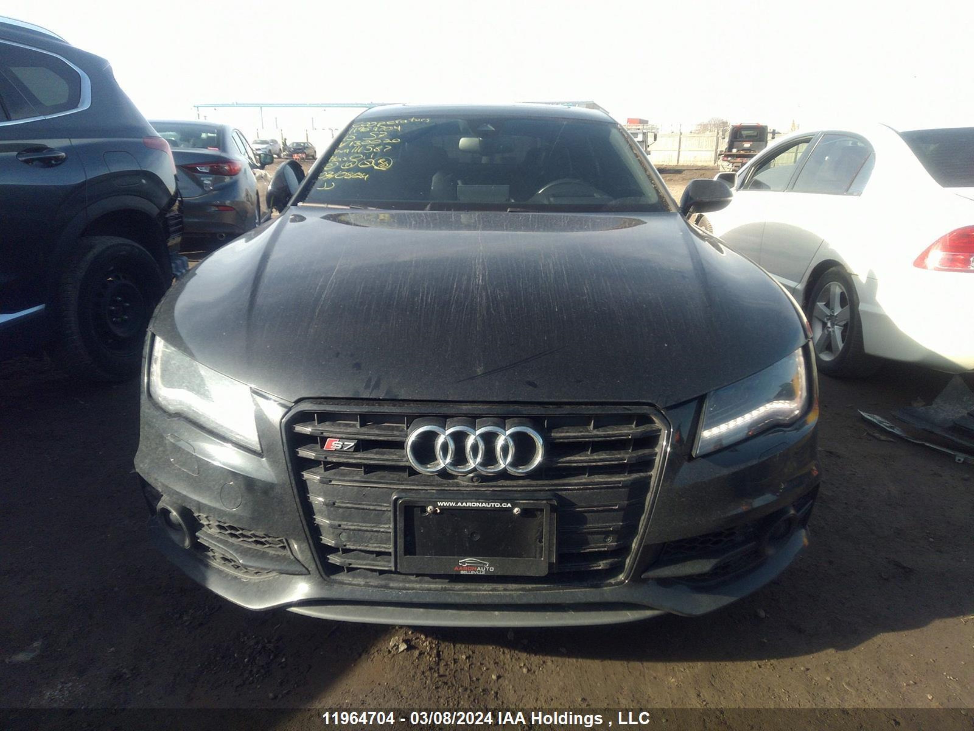 Photo 11 VIN: WAUW2CFC3FN013020 - AUDI S7 