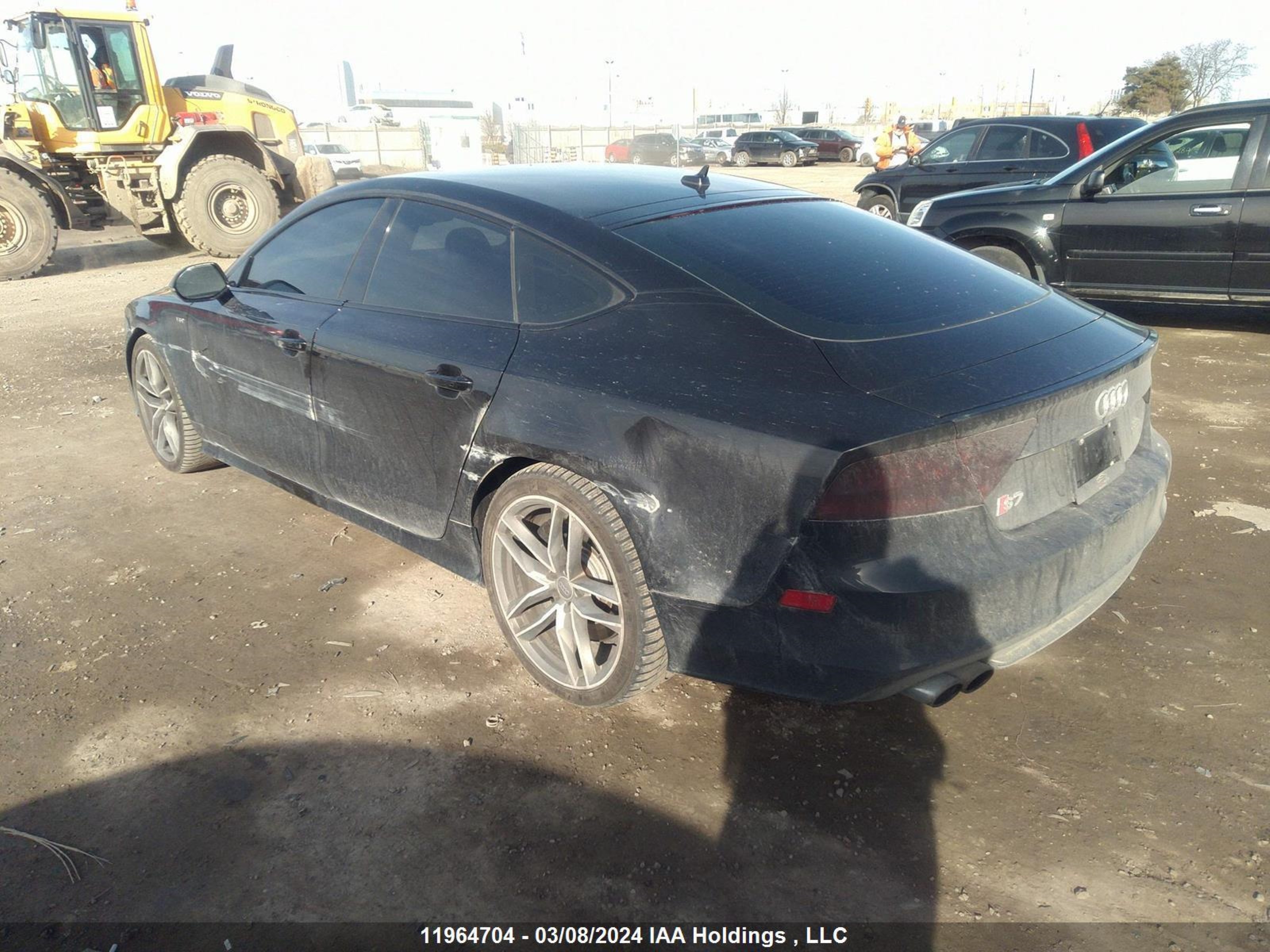 Photo 2 VIN: WAUW2CFC3FN013020 - AUDI S7 