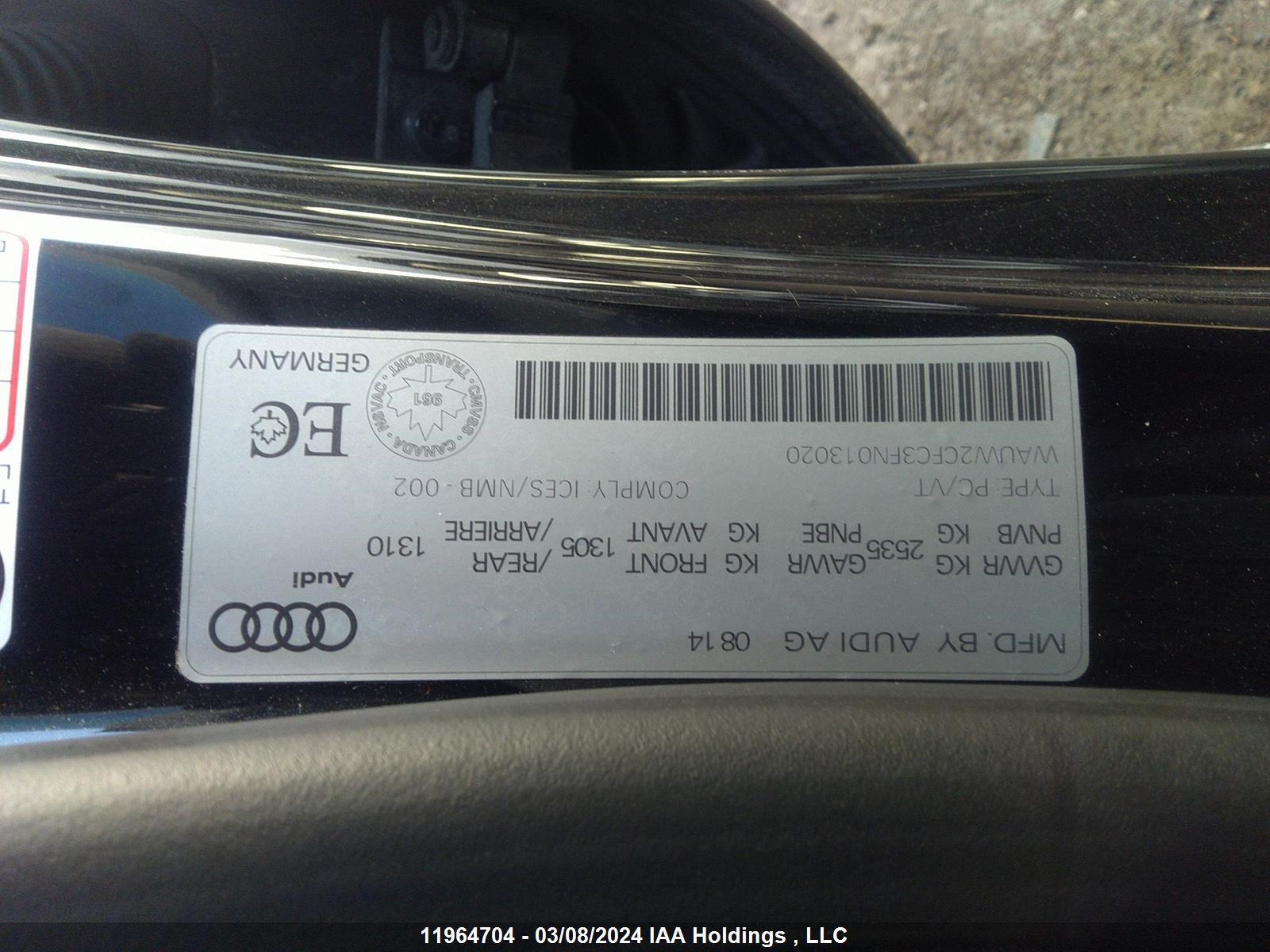 Photo 8 VIN: WAUW2CFC3FN013020 - AUDI S7 