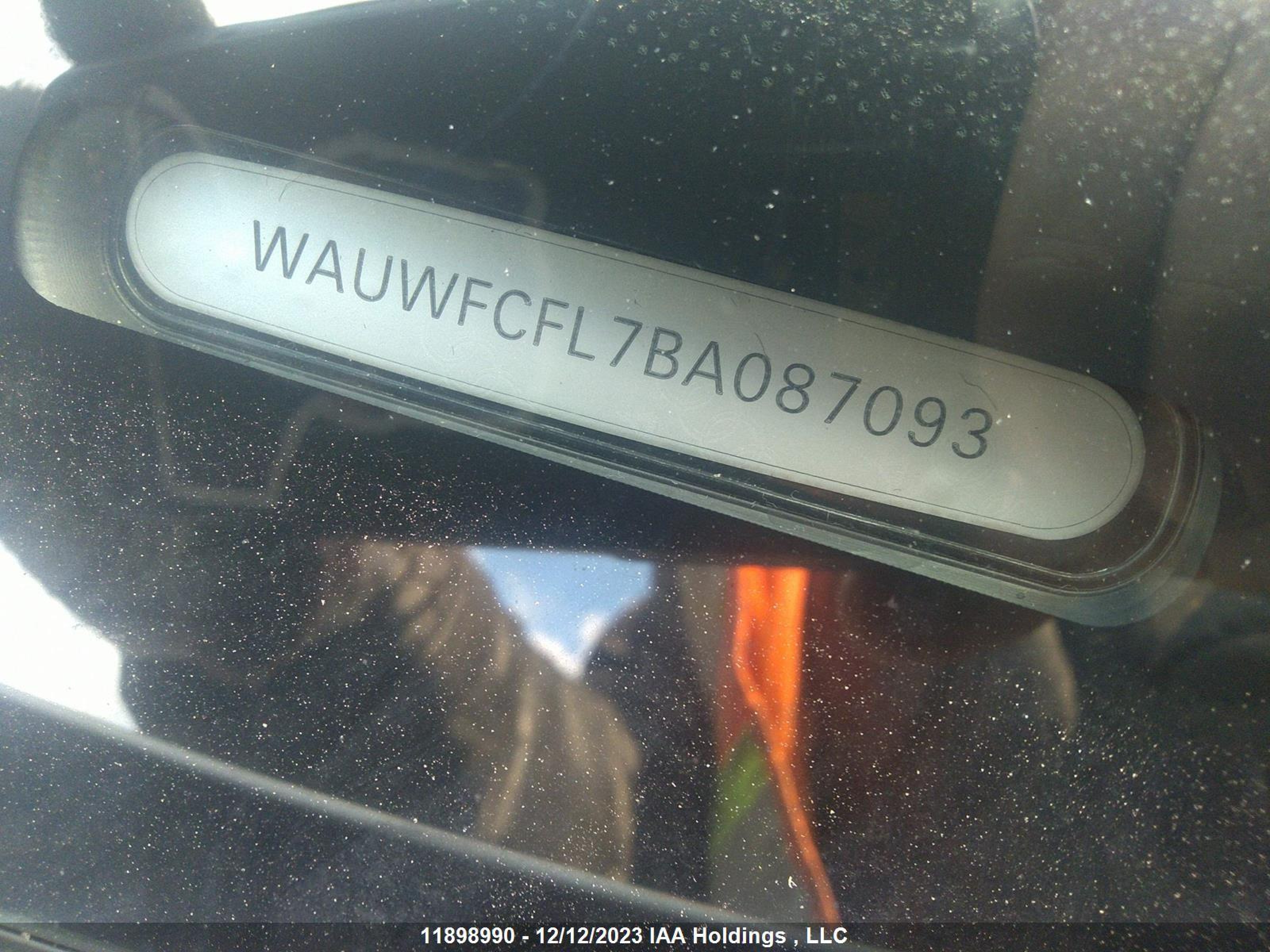 Photo 8 VIN: WAUWFCFL7BA087093 - AUDI A4 