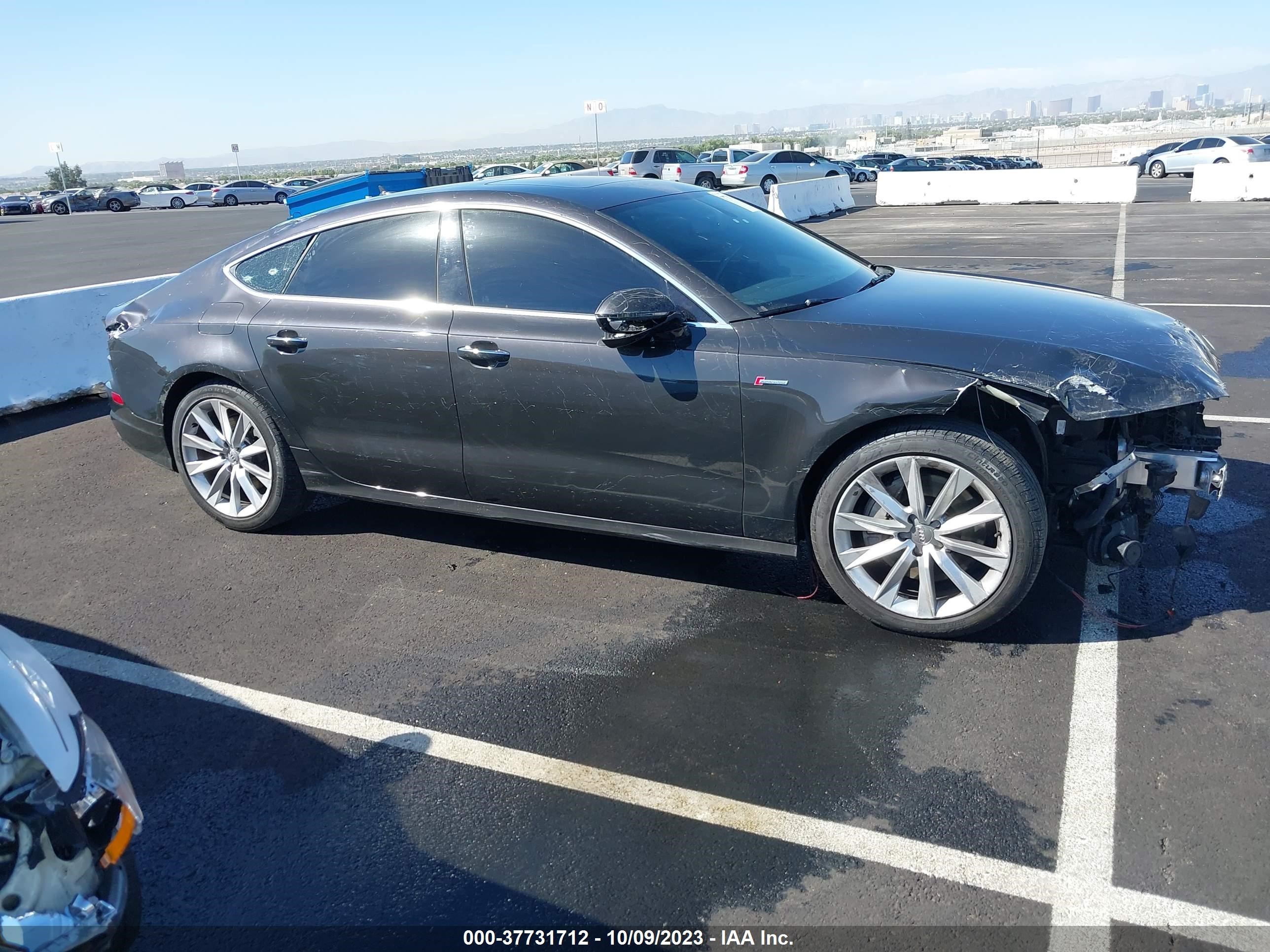 Photo 13 VIN: WAUWGAFC4GN015057 - AUDI A7 