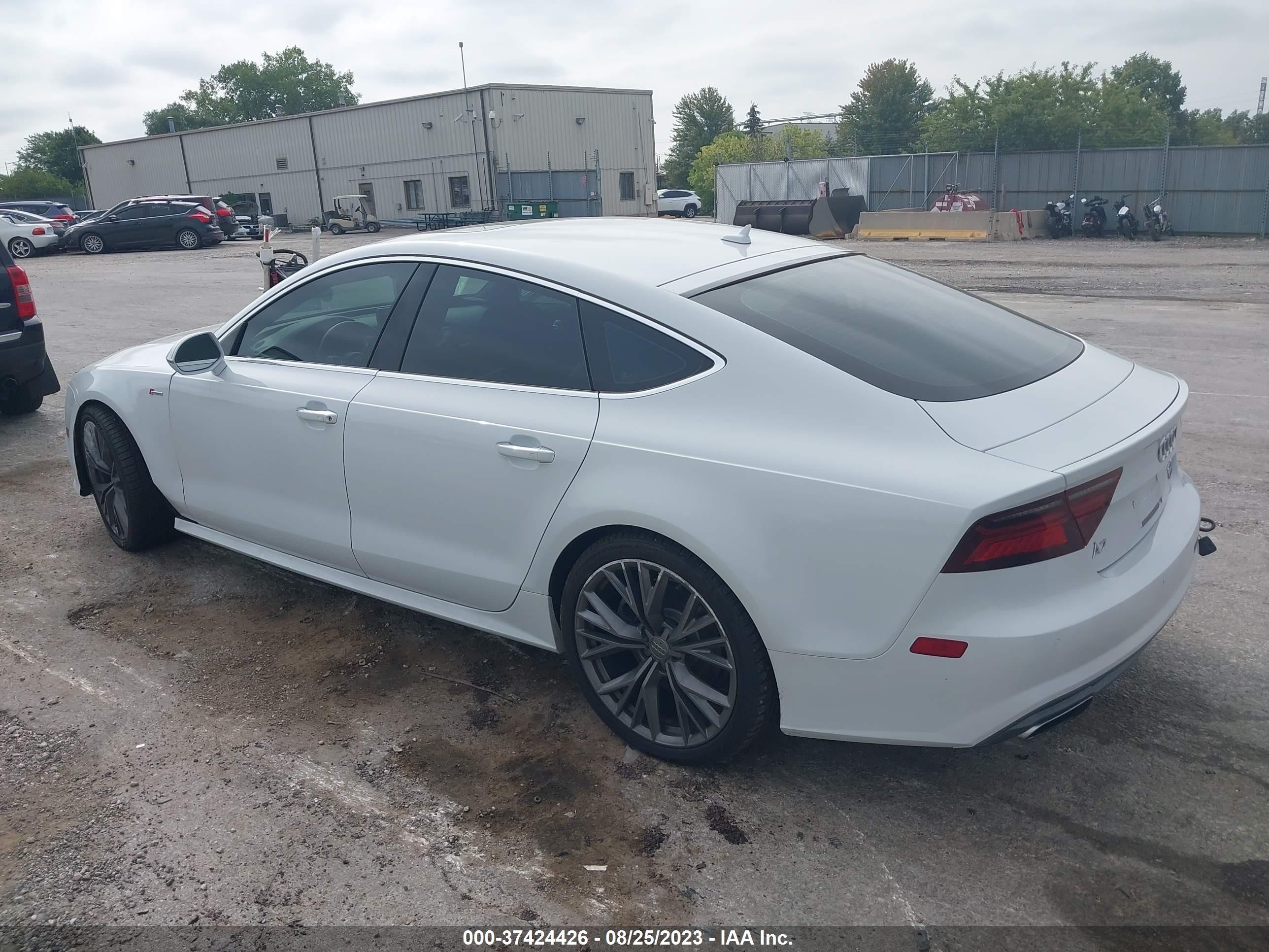 Photo 2 VIN: WAUWGAFCXGN055353 - AUDI A7 