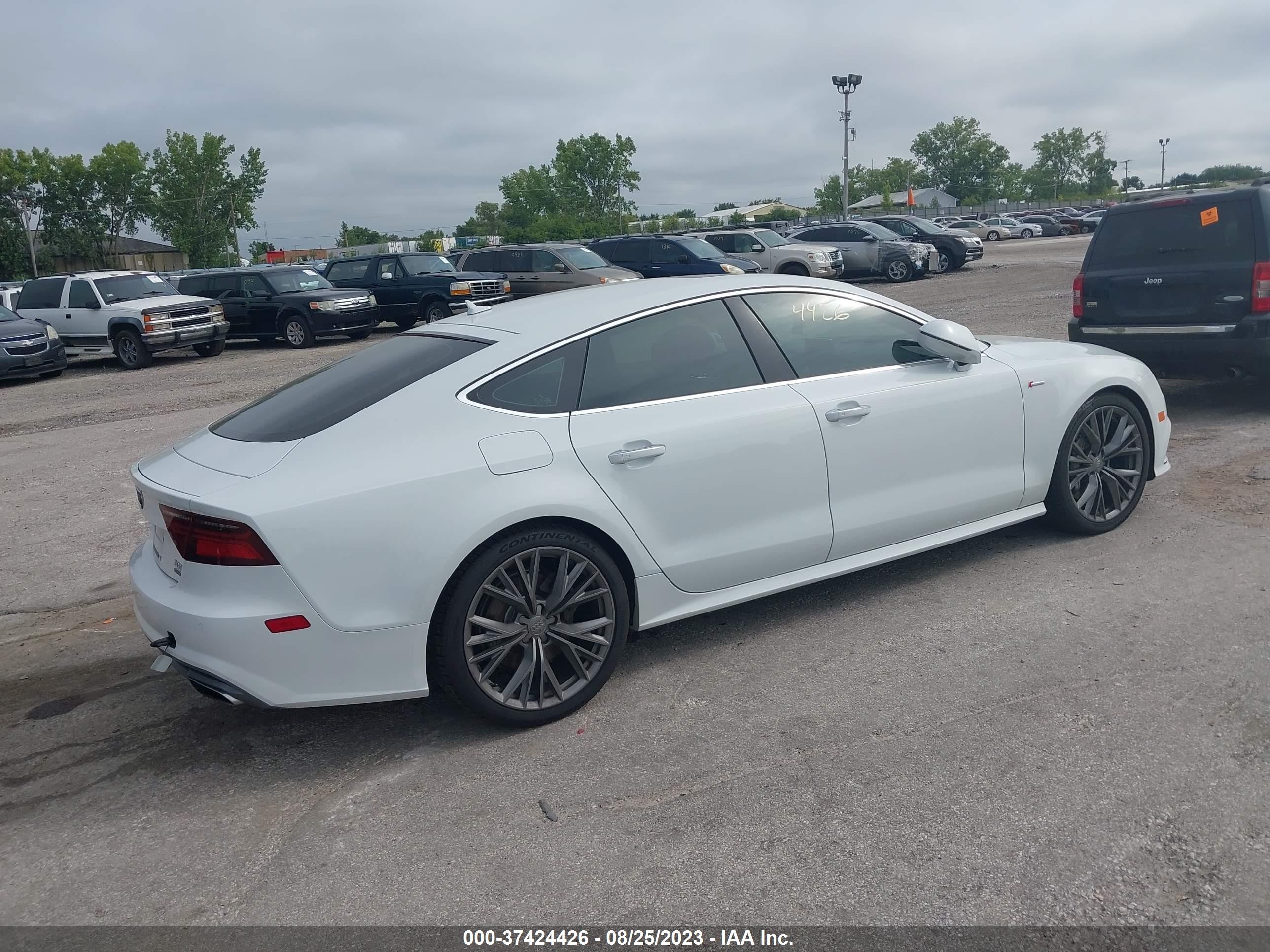 Photo 3 VIN: WAUWGAFCXGN055353 - AUDI A7 