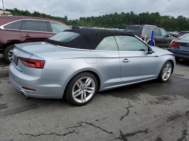 Photo 2 VIN: WAUWNGF5XKN001781 - AUDI A5 PREMIUM 