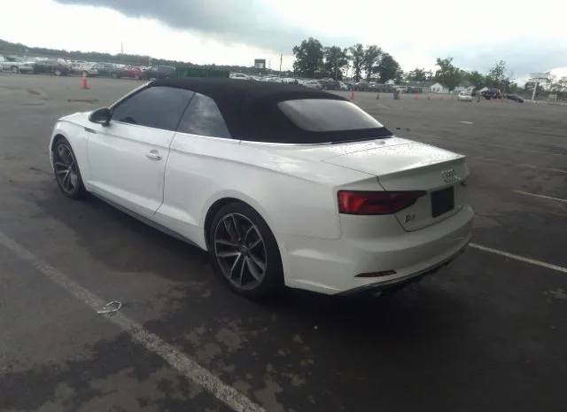 Photo 2 VIN: WAUY4GF52JN000697 - AUDI S5 CABRIOLET 