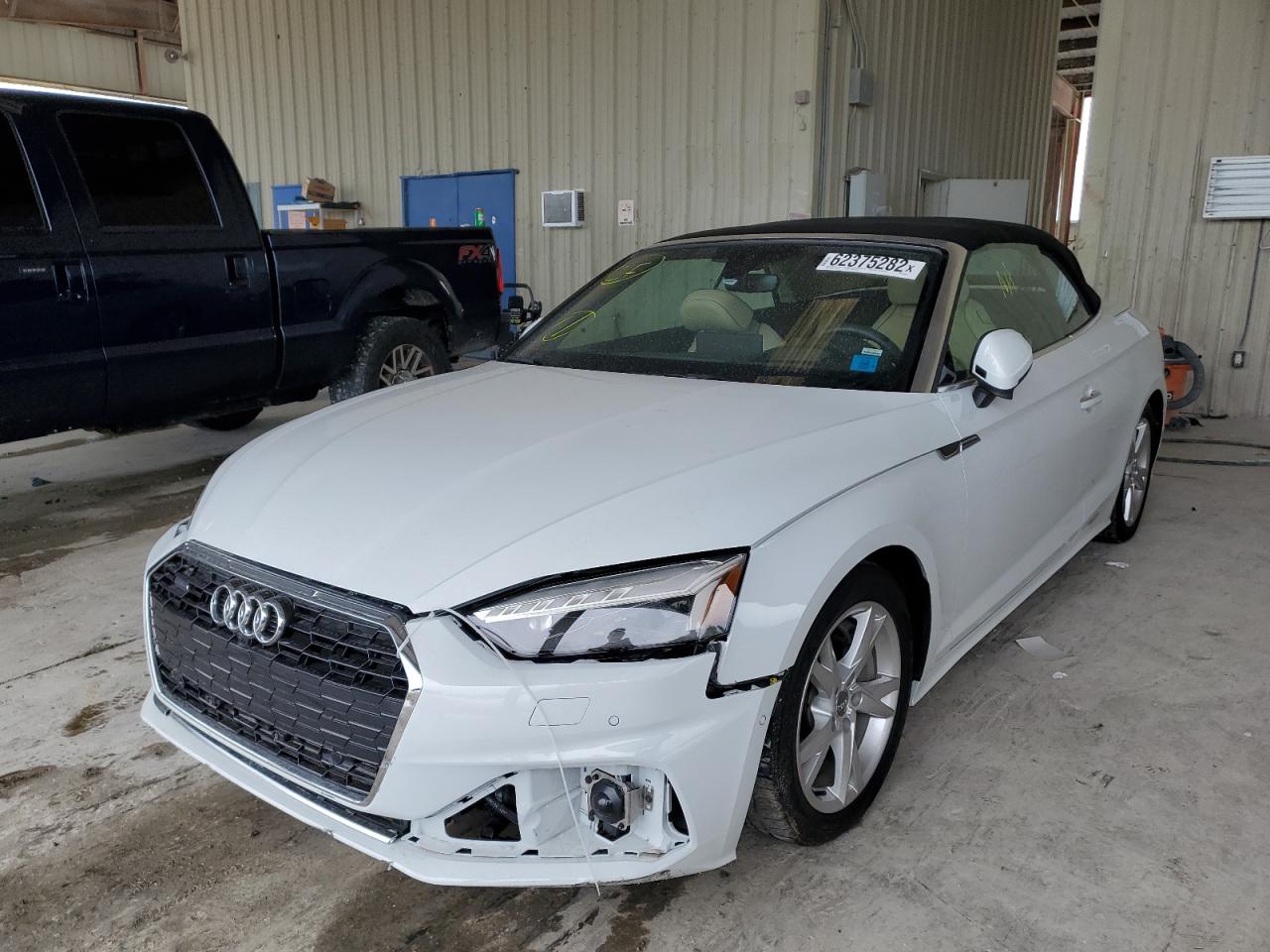 Photo 2 VIN: WAUYAGF56NN000619 - AUDI A5 