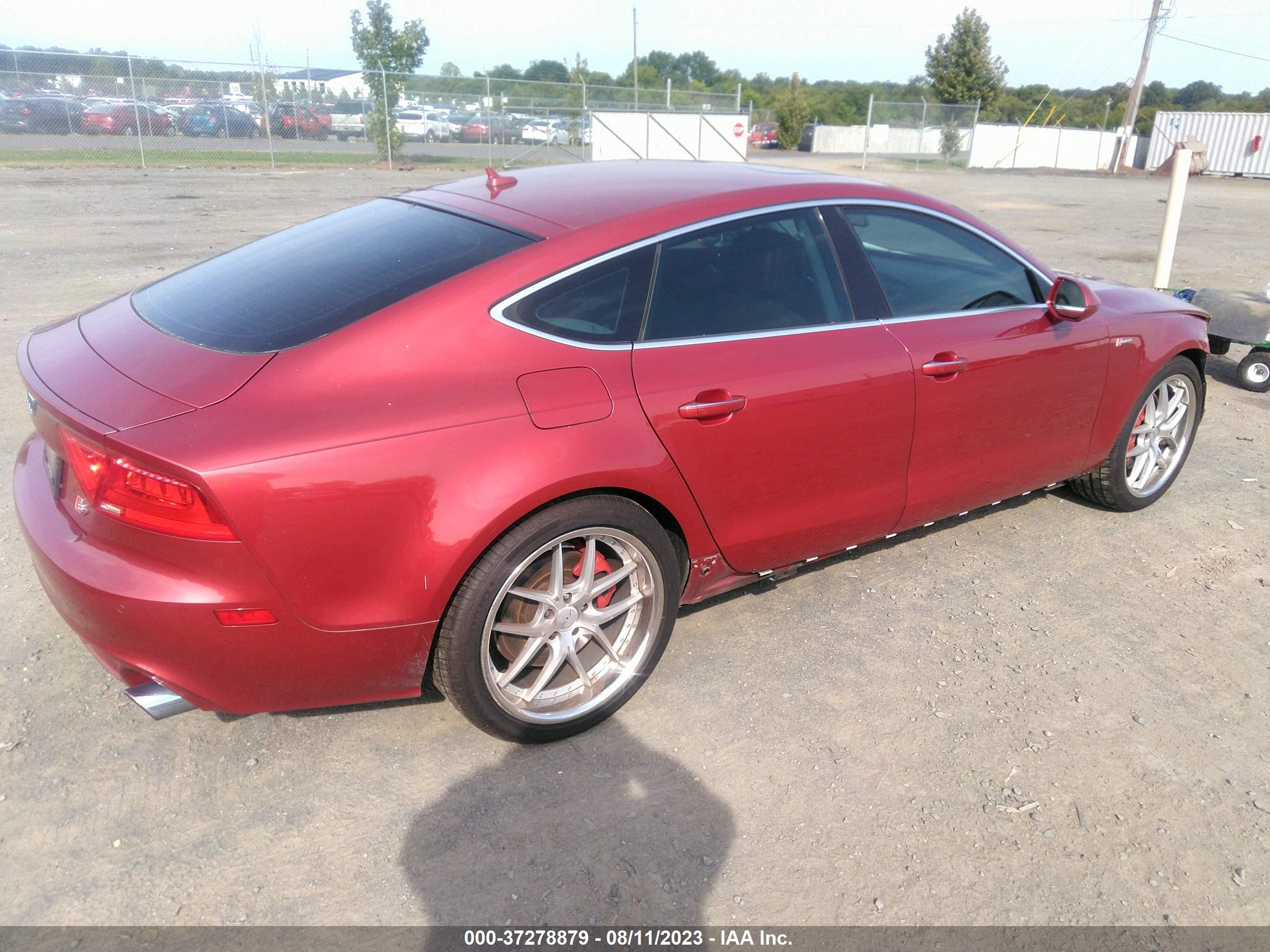 Photo 3 VIN: WAUYGBFC1DN054232 - AUDI A7 