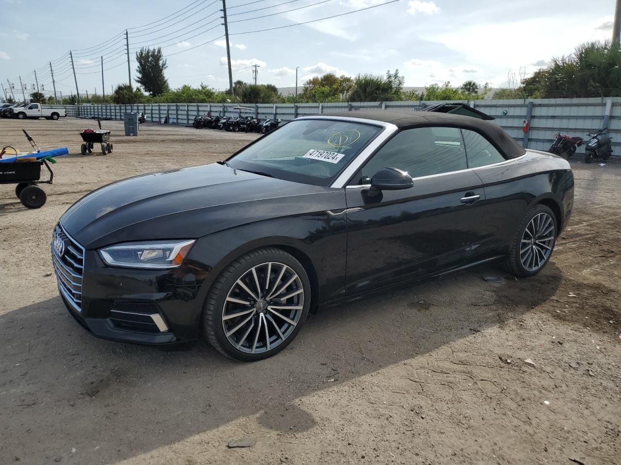 Photo 2 VIN: WAUYNGF54KN010260 - AUDI A5 