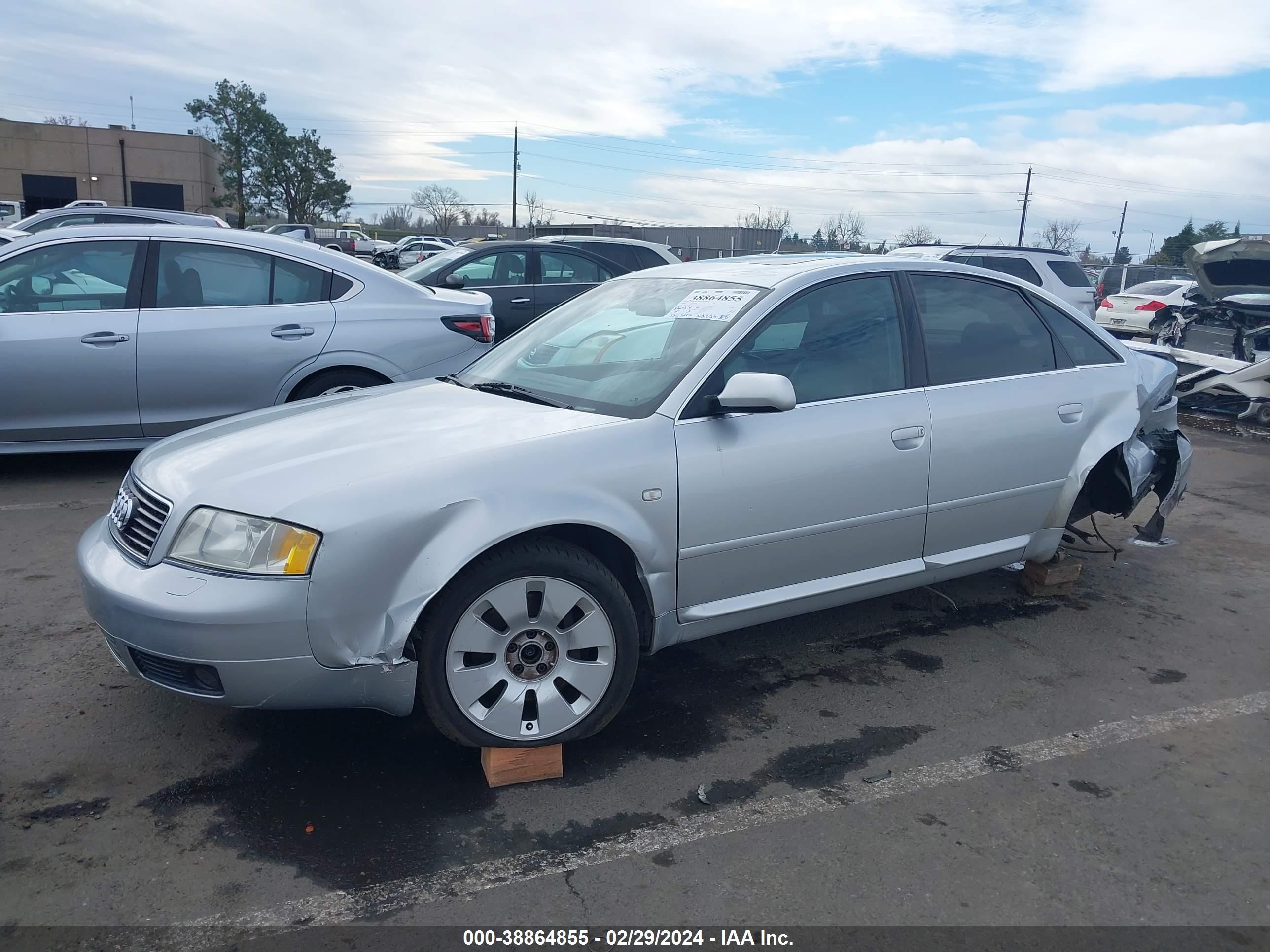 Photo 1 VIN: WAUZL54BXYN001708 - AUDI A6 