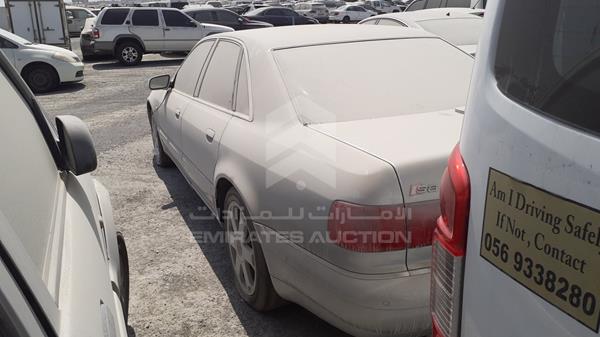 Photo 6 VIN: WAUZZZ4D32N003072 - AUDI S8 