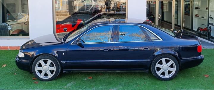 Photo 2 VIN: WAUZZZ4DZVN011863 - AUDI S8 CITY CAR 