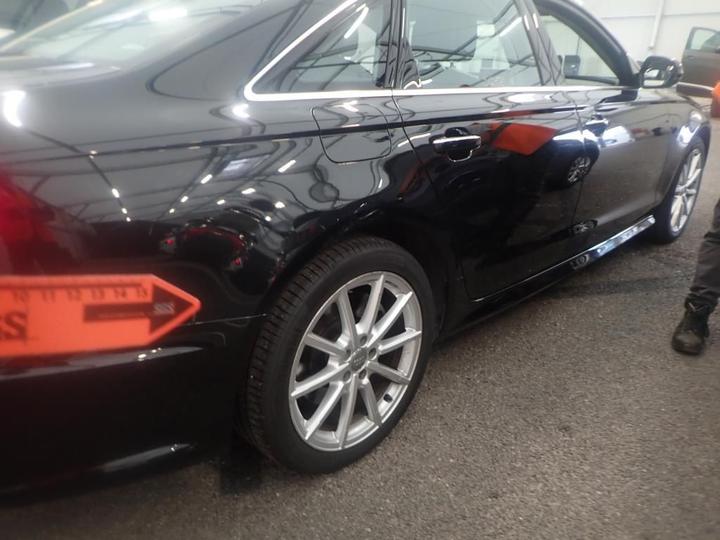 Photo 17 VIN: WAUZZZ4G1JN010787 - AUDI A6 4P 