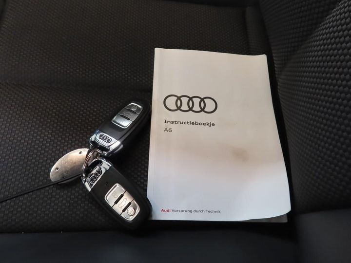 Photo 10 VIN: WAUZZZ4G2JN092707 - AUDI A6 AVANT 