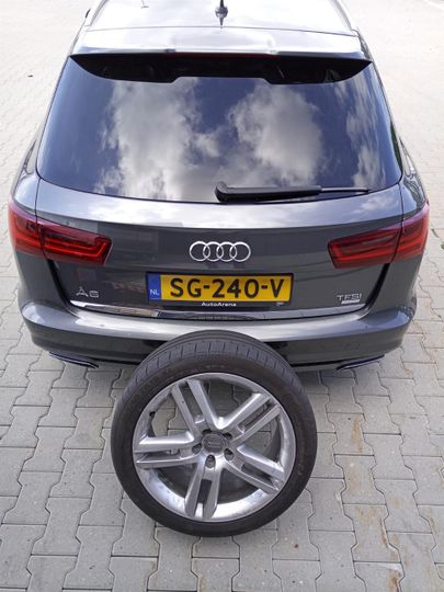 Photo 11 VIN: WAUZZZ4G3JN093218 - AUDI A6 AVANT 