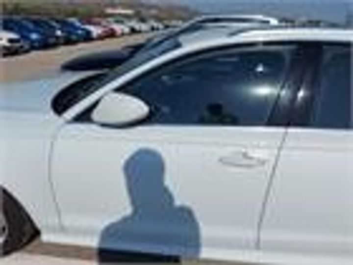 Photo 28 VIN: WAUZZZ4G4HN126608 - AUDI A6 