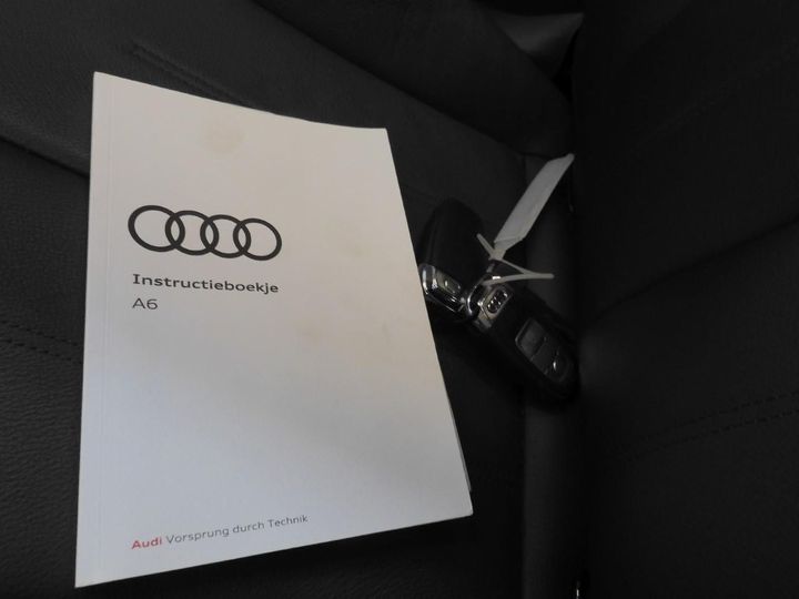 Photo 10 VIN: WAUZZZ4G4JN075701 - AUDI A6 LIMOUSINE 