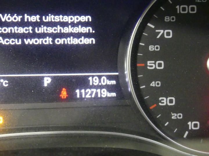 Photo 10 VIN: WAUZZZ4G5JN077800 - AUDI A6 AVANT 