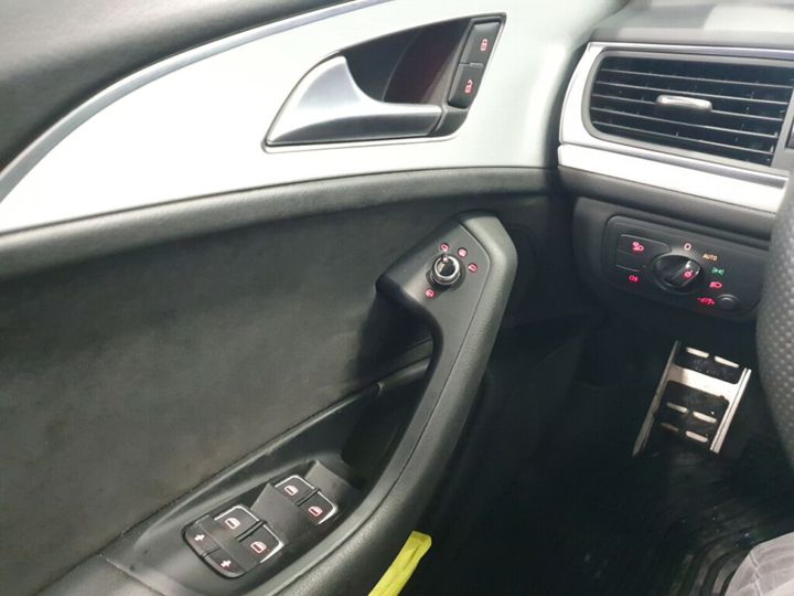 Photo 19 VIN: WAUZZZ4G5JN109659 - AUDI A6 