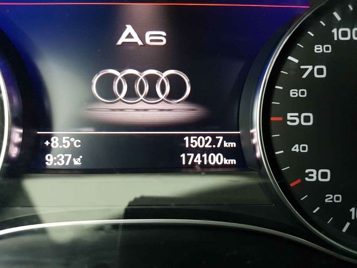 Photo 8 VIN: WAUZZZ4G7JN125118 - AUDI A6 AVANT 