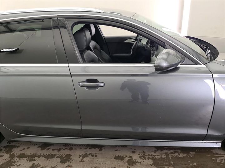 Photo 25 VIN: WAUZZZ4G8JN042829 - AUDI A6 