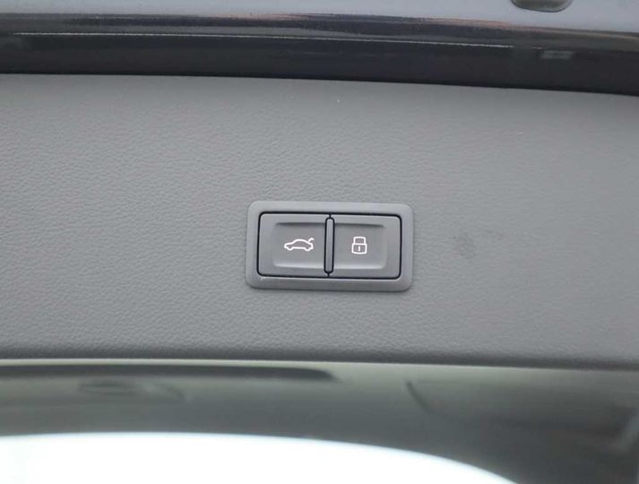 Photo 16 VIN: WAUZZZ4G9FN085051 - AUDI A6 AVANT FL &#3914 