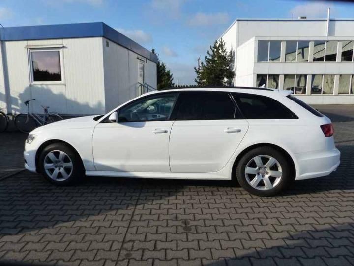 Photo 2 VIN: WAUZZZ4G9JN097421 - AUDI A6 AVANT 