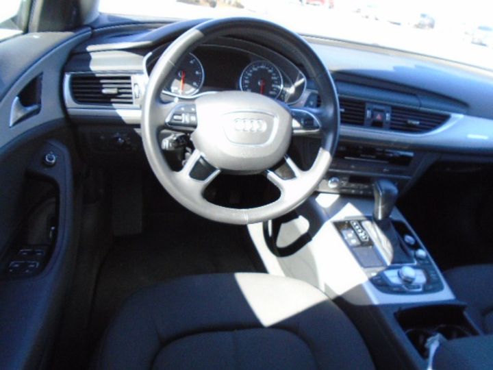 Photo 35 VIN: WAUZZZ4GXHN092092 - AUDI A6 