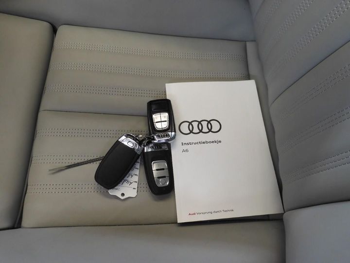 Photo 10 VIN: WAUZZZ4GXJN120351 - AUDI A6 AVANT 