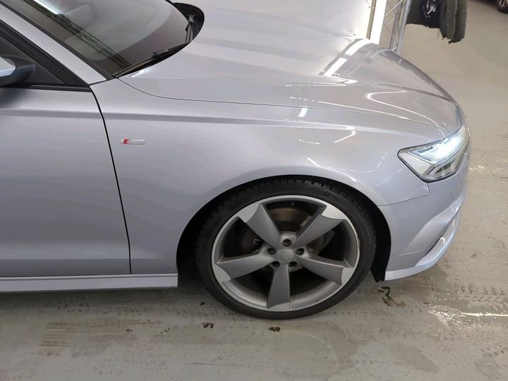 Photo 8 VIN: WAUZZZ4GXJN128742 - AUDI A6 