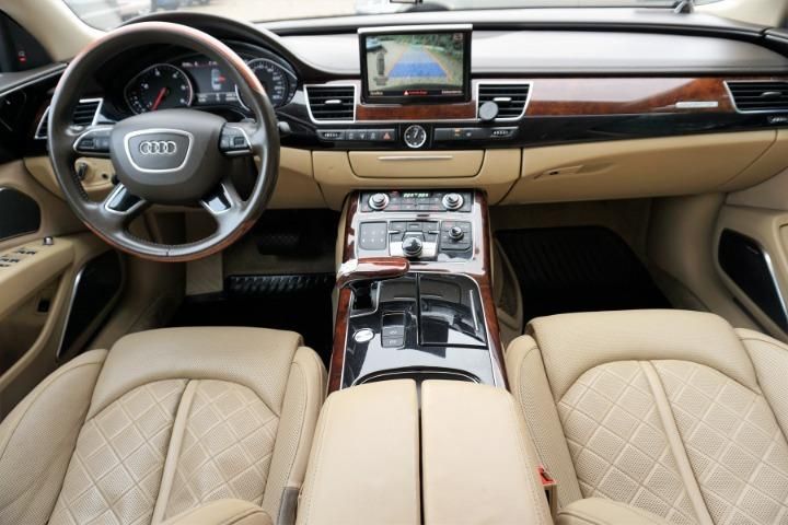 Photo 9 VIN: WAUZZZ4H0CN039094 - AUDI A8 SALOON 