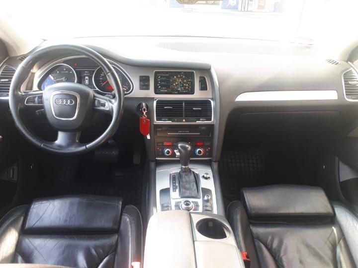 Photo 11 VIN: WAUZZZ4L6AD028673 - AUDI Q7 SUV 