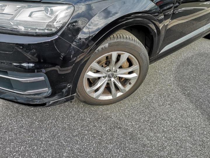 Photo 33 VIN: WAUZZZ4M2GD047805 - AUDI Q7 