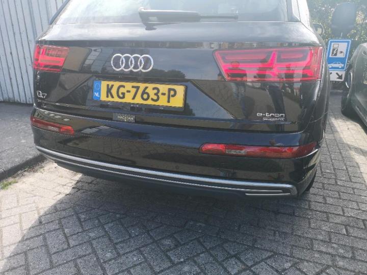 Photo 24 VIN: WAUZZZ4M3HD011901 - AUDI Q7 