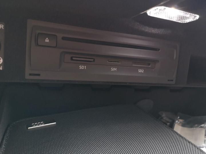 Photo 3 VIN: WAUZZZ4M4JD002775 - AUDI SQ7 