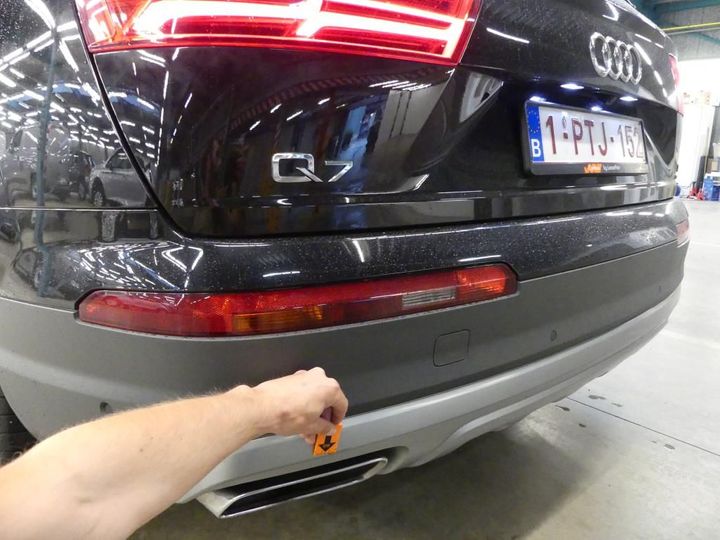 Photo 26 VIN: WAUZZZ4M9HD010977 - AUDI Q7 