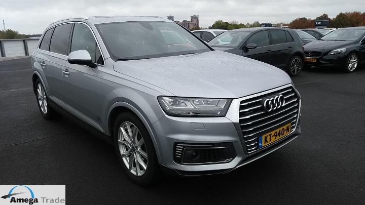 Photo 2 VIN: WAUZZZ4M9HD018996 - AUDI Q7 E-TRON 